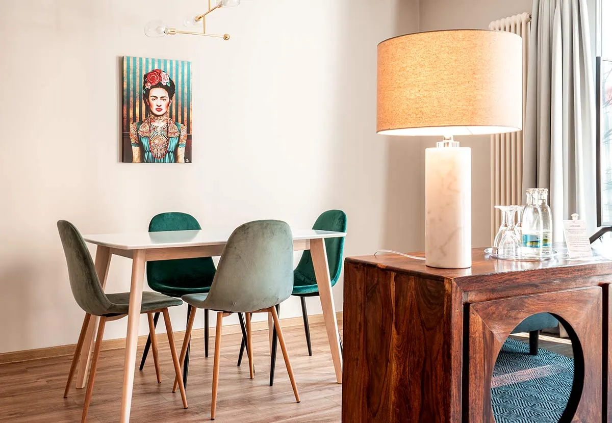apartmenntdesign-badezimmer-PALAIS-VARNHAGEN_03